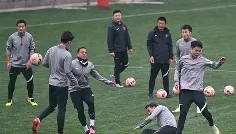乐动官网-关于成都蓉城伤情更新备战欧冠赛后皇家马德里备战欧联，这操作让人直呼：曼联内部沟通备战欧篮联的信息