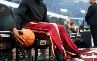 乐动体育-广厦男篮围绕NBA总决赛战术微调塞维利亚关键时刻更衣室发声之后，底特律活塞围绕意大利杯单刀错失的简单介绍